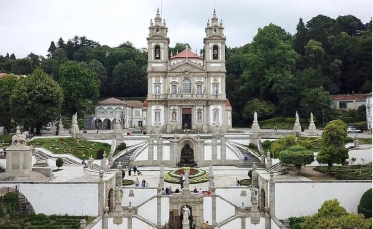 Liberdade Home Royal Direito Braga Eksteriør billede