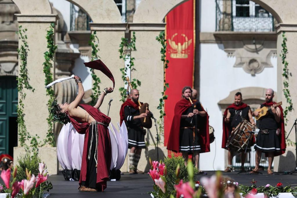 Liberdade Home Royal Direito Braga Eksteriør billede